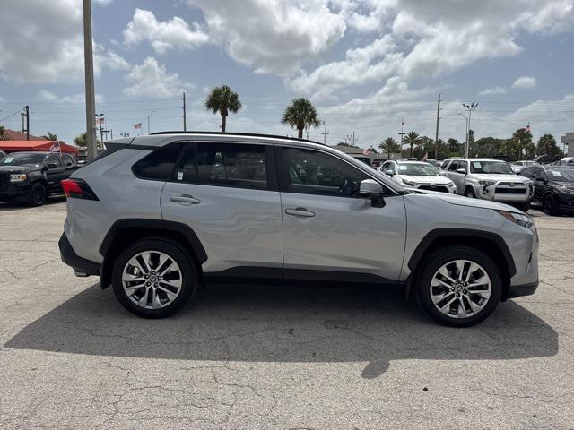 Photo of 2024 Silver Sky Metallic Toyota RAV4