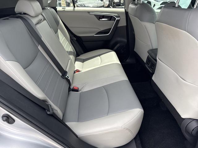 Photo of 2024 Silver Sky Metallic Toyota RAV4