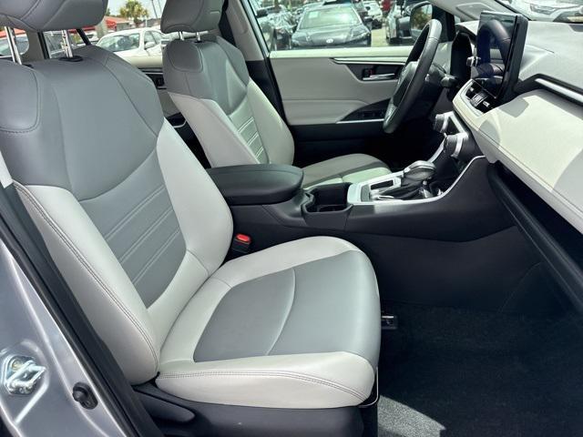 Photo of 2024 Silver Sky Metallic Toyota RAV4