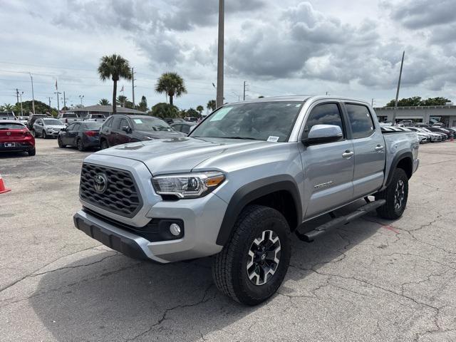Photo of 2023 Silver Toyota Tacoma