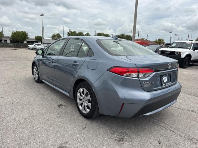 Photo of 2022 Celestite Toyota Corolla
