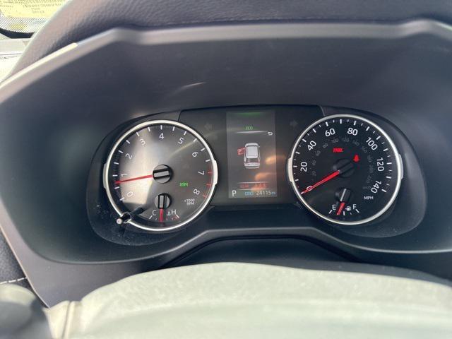 Photo of 2022 White Toyota RAV4