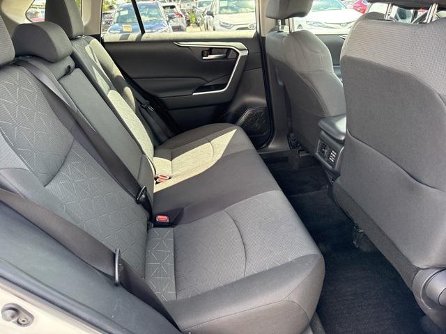 Photo of 2022 White Toyota RAV4