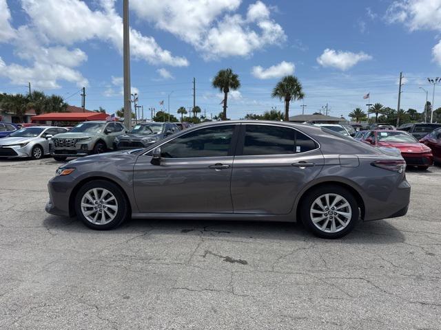 Photo of 2024 Predawn Gray Mica Toyota Camry
