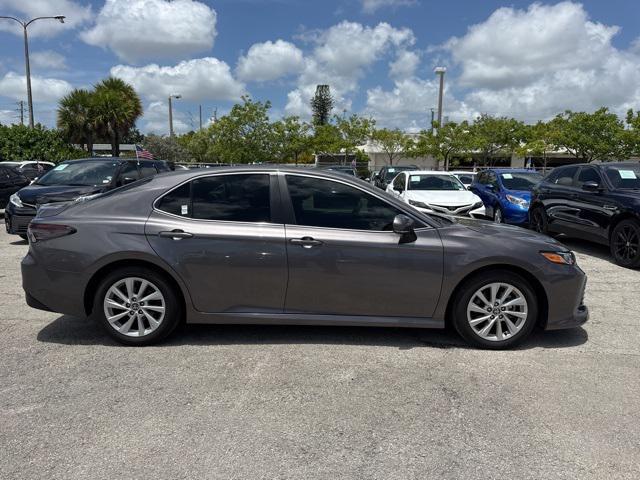 Photo of 2024 Predawn Gray Mica Toyota Camry
