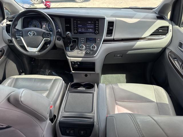 Photo of 2020 Predawn Gray Mica Toyota Sienna