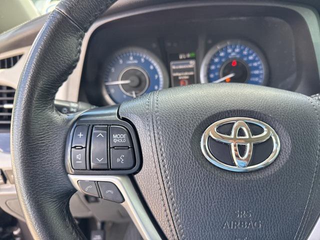 Photo of 2020 Predawn Gray Mica Toyota Sienna