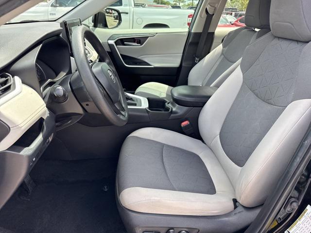 Photo of 2022 Midnight Black Toyota RAV4