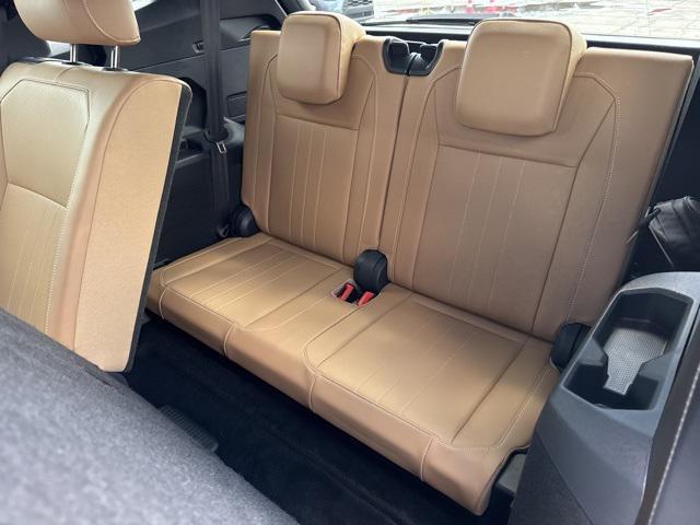 Photo of 2024 Pure White Volkswagen Tiguan