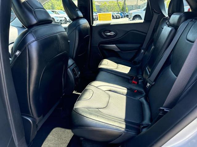Photo of 2022 Billet Silver Metallic Clearcoat Jeep Cherokee