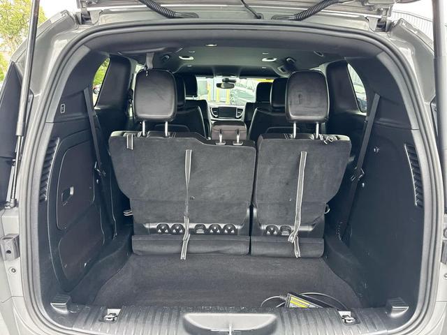 Photo of 2023 Ceramic Gray Clearcoat Chrysler Pacifica Hybrid