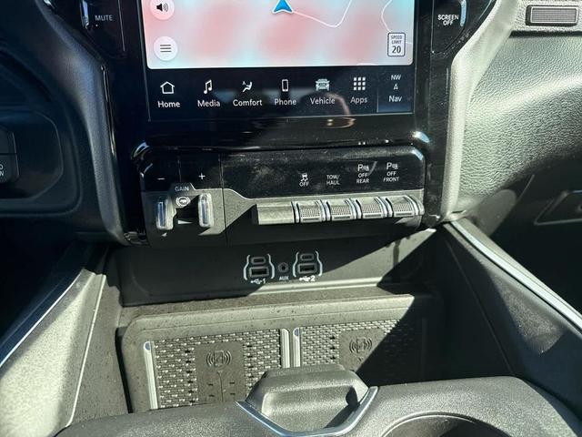 Photo of 2025 Black RAM 2500
