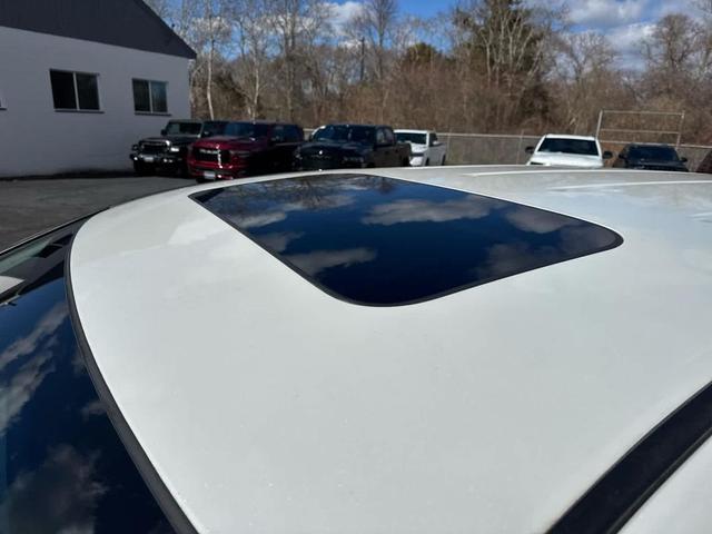Photo of 2022 Platinum White Pearl Honda Odyssey