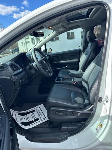 Photo of 2022 Platinum White Pearl Honda Odyssey