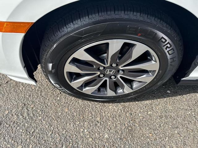Photo of 2022 Platinum White Pearl Honda Odyssey