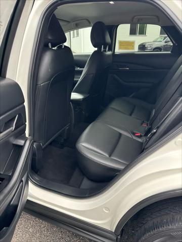 Photo of 2022 White Mazda CX-30