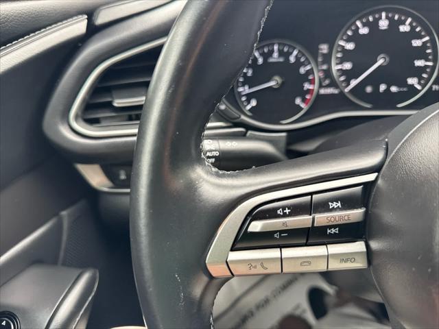 Photo of 2022 White Mazda CX-30