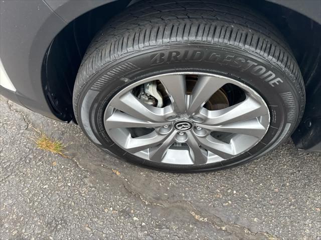 Photo of 2022 White Mazda CX-30