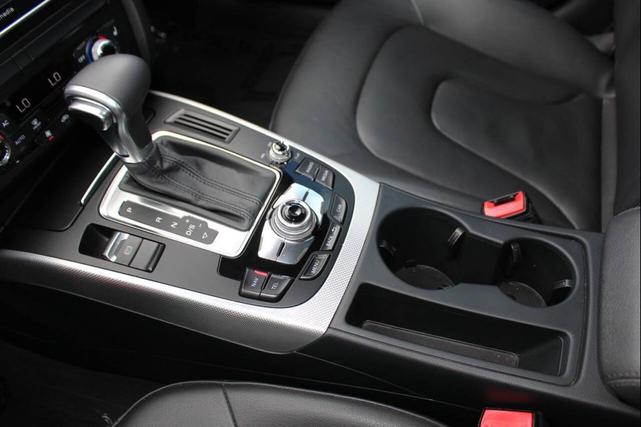 Photo of 2013 Blue Audi A4
