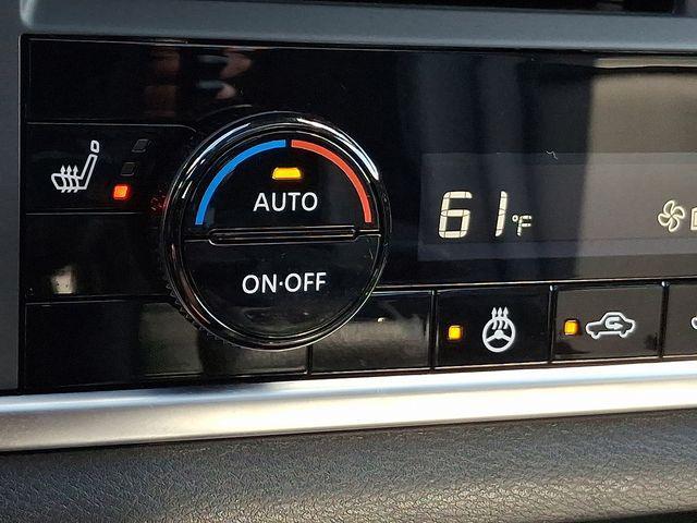 Photo of 2024 Deep Ocean Blue Pearl Nissan Rogue