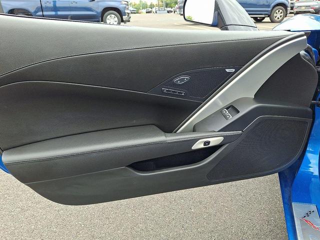 Photo of 2016 Laguna Blue Metallic Tintcoat Chevrolet Corvette