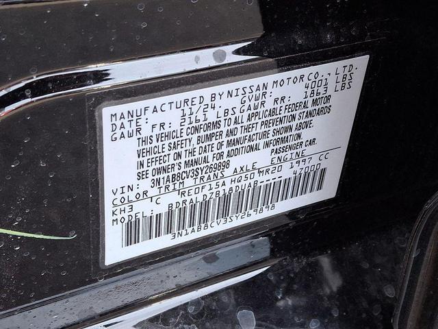 Photo of 2025 Super Black Nissan Sentra
