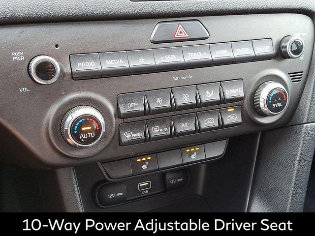 Photo of 2022 Pacific Blue Kia Sportage