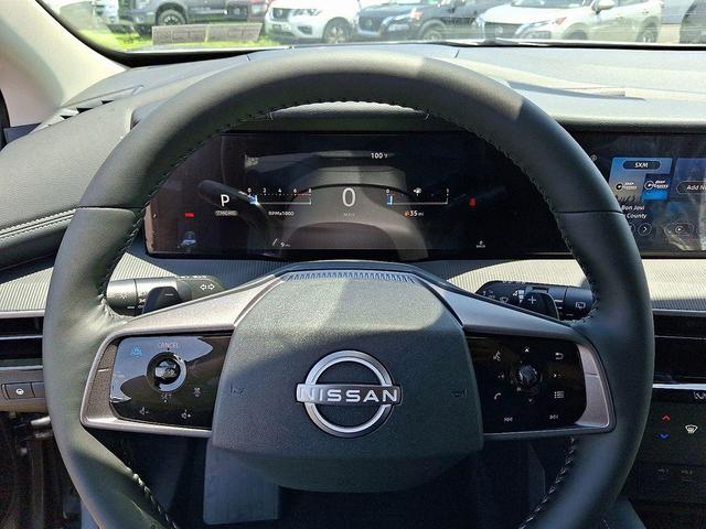 Photo of 2025 Gun Metallic Nissan Murano