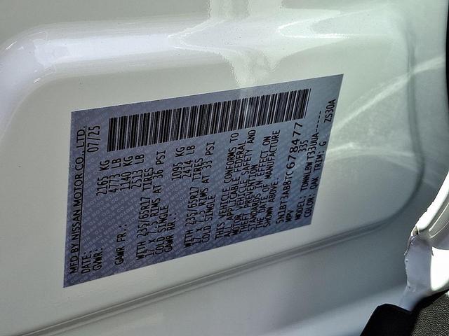 Photo of 2026 Glacier White Nissan Rogue