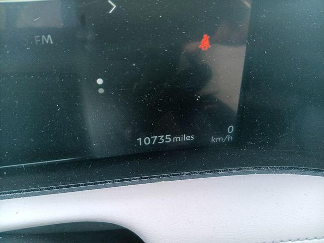 Photo of 2024 Boulder Gray Pearl/Black Diamond Pearl Nissan ARIYA