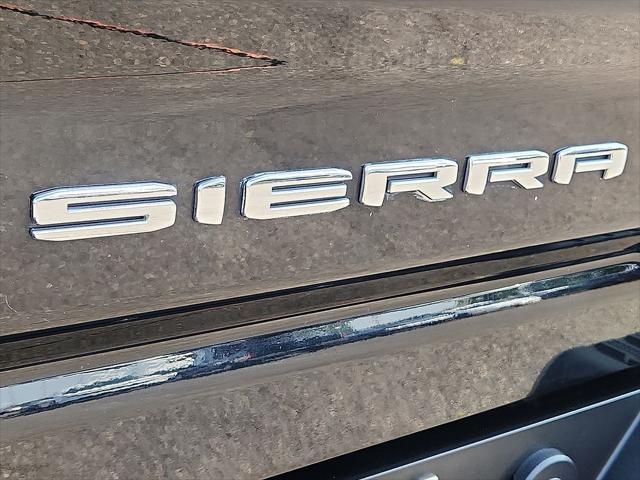 Photo of 2021 Onyx Black GMC Sierra 2500