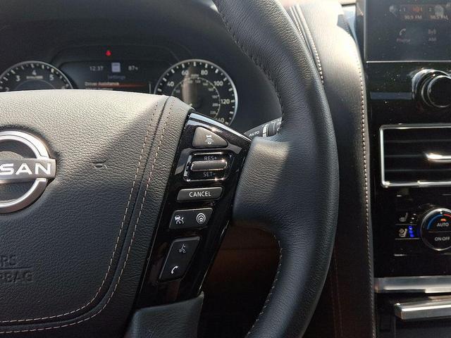 Photo of 2022 Super Black Nissan Armada