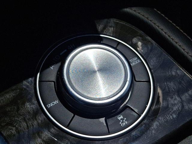 Photo of 2022 Super Black Nissan Armada