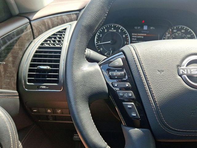 Photo of 2022 Super Black Nissan Armada