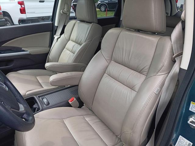 Photo of 2014 Teal Green Honda CR-V