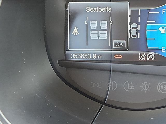 Photo of 2023 Oxford White Ford Edge