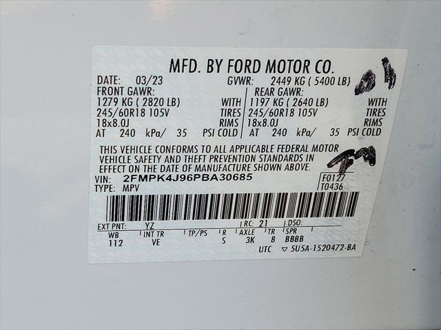 Photo of 2023 Oxford White Ford Edge