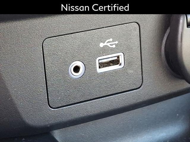 Photo of 2022 Pearl White Tricoat Nissan Rogue Sport