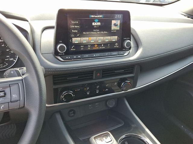 Photo of 2026 Gun Metallic Nissan Rogue