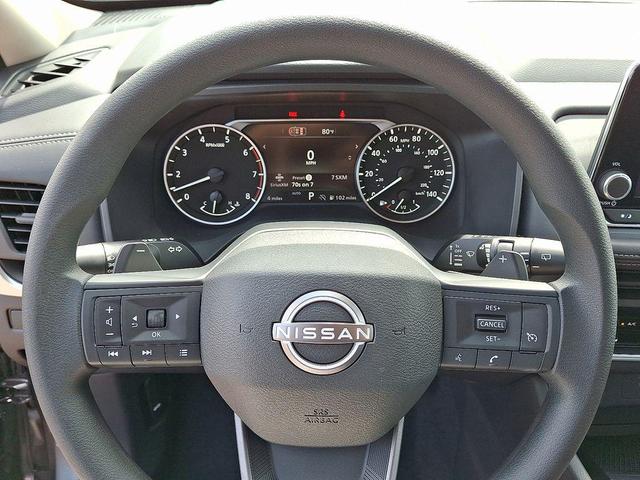 Photo of 2026 Gun Metallic Nissan Rogue