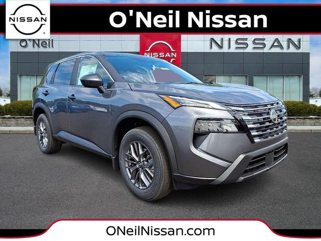 Photo of 2026 Gun Metallic Nissan Rogue