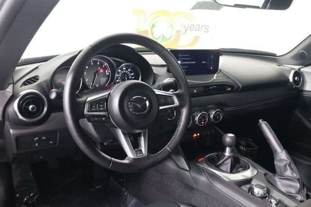 Photo of 2025 Aero Gray Metallic Mazda MX-5 Miata