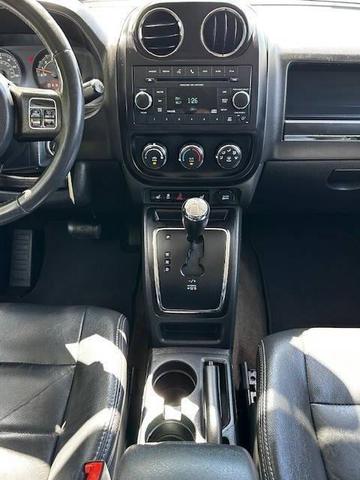 Photo of 2015 Granite Crystal Metallic Clearcoat Jeep Patriot