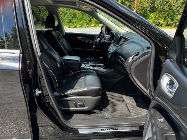 Photo of 2017 Black Obsidian INFINITI QX60