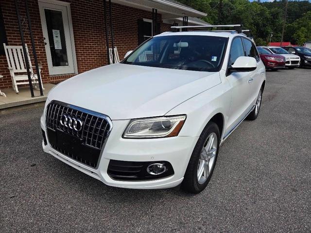 Photo of 2017 White Audi Q5