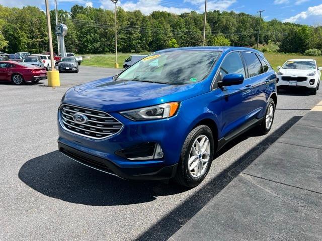 Photo of 2022 Atlas Blue Metallic Ford Edge