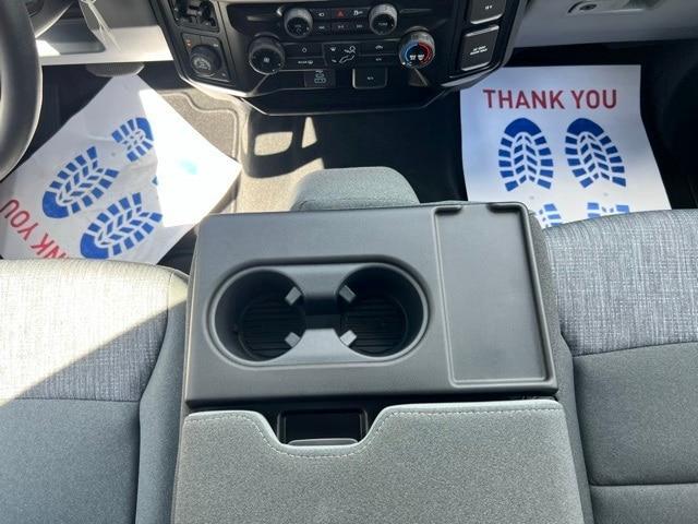 Photo of 2025 Oxford White Ford F-350
