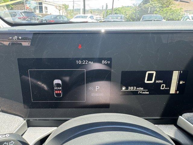 Photo of 2025 Gun Metallic Nissan Kicks