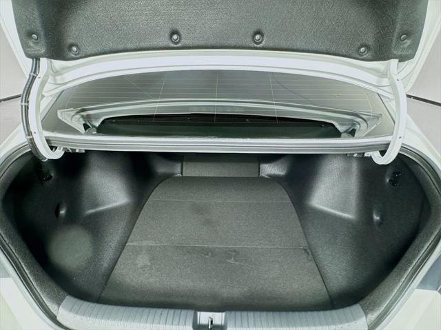 Photo of 2025 Platinum Honda Accord Hybrid