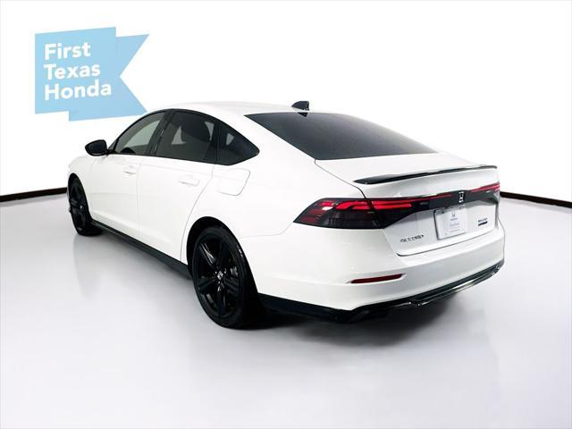 Photo of 2025 Platinum Honda Accord Hybrid
